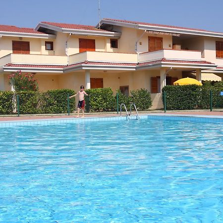 Loriana Apartment Bibione Bagian luar foto