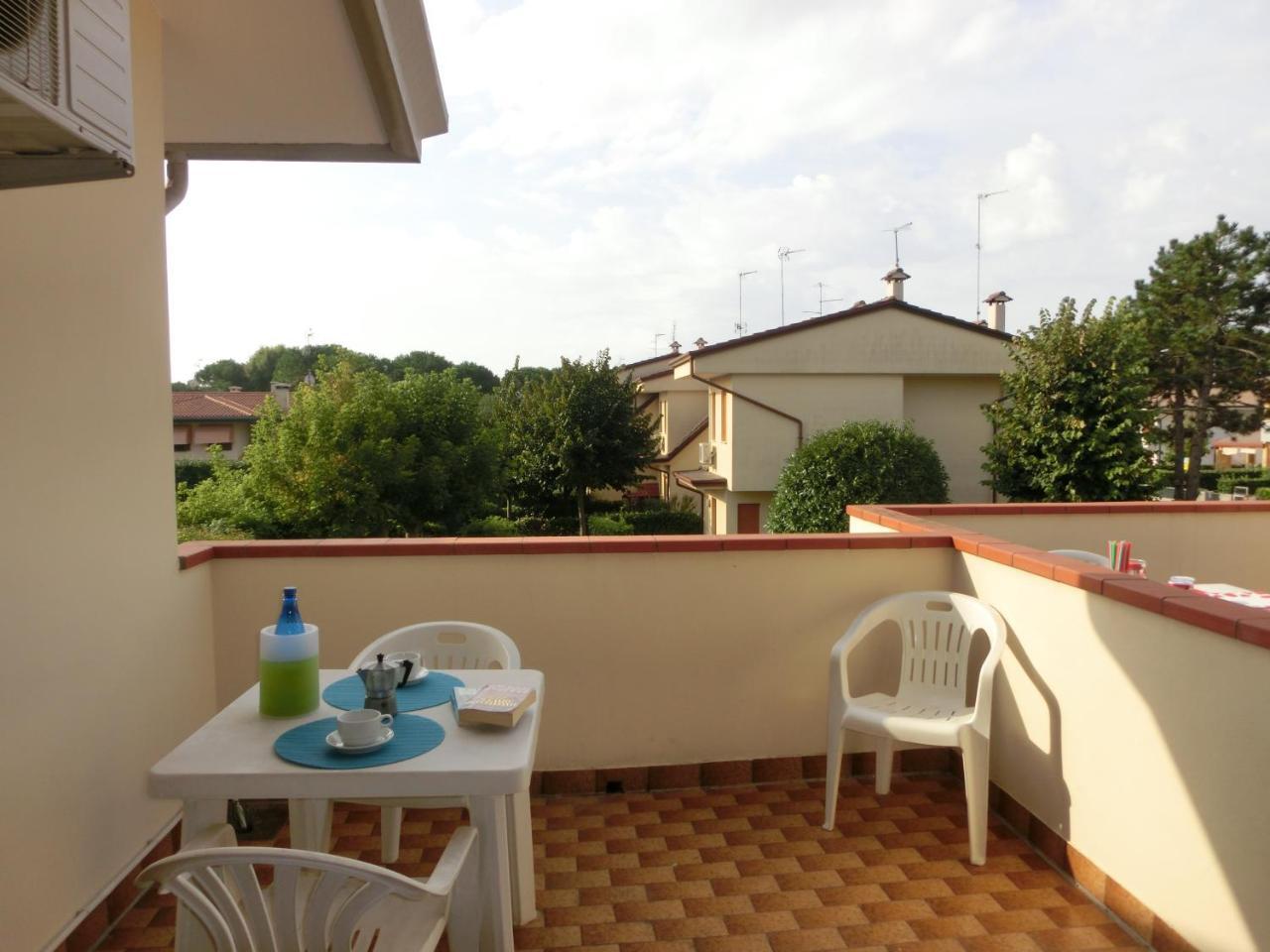 Loriana Apartment Bibione Bagian luar foto